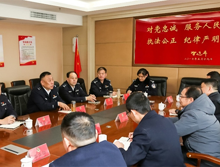 校警交流谋发展，开启淄博交通新春序章